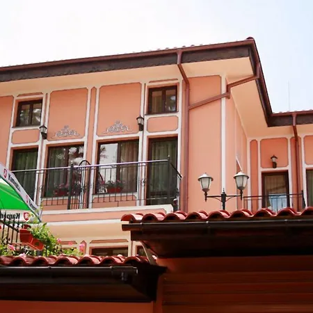 Hotel Alafrangite-3